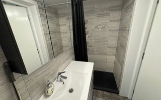 Apartament cu 2 camere, decomandat, 65mp, Zona Ultracentral - Poză 12