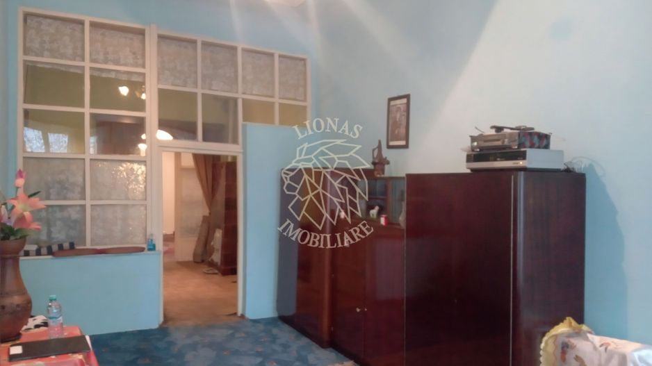 Apartament 3 camere 69 mp+pivnita si parcare-Ultracentral- Investitie - Poză 1