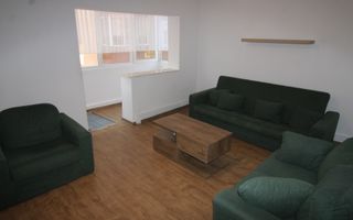 3 camere, 2 bai, centrala proprie, la 7 minute de Spitalul Judetean - Poză 1