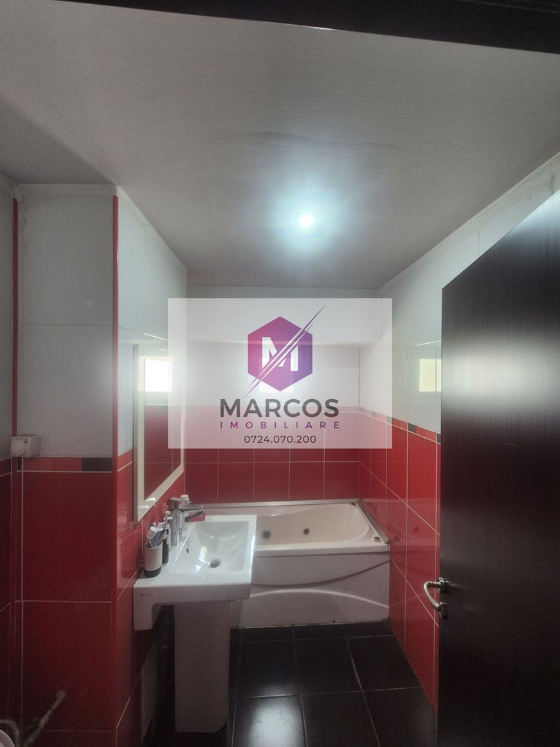 Vand apartament 2 camere Centru - Poză 12