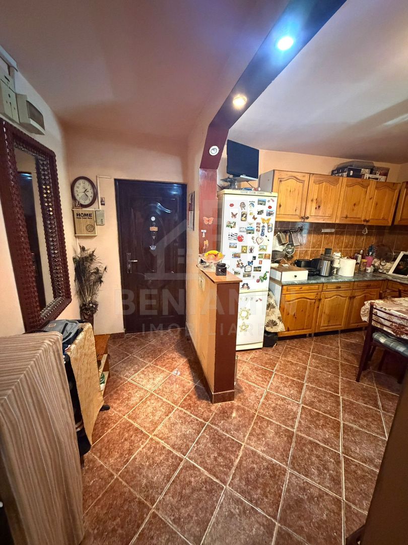 Apartament cu 2 camere la parter cu balcon - Brazda lui Novac 55mp - Poză 5