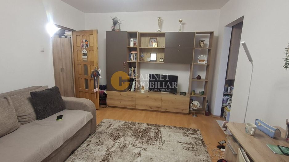 Apartament 2 camere – Mircea cel Bătrân - Etaj 2 -  Fără risc seismic - Poză 2