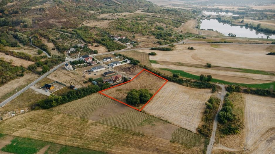Teren intravilan 5755mp Fughiu, Zona Podgoria - Poză 1