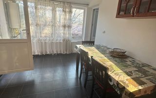 Casă de vânzare – Strada Crinului - Poză 5