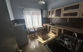 Apartament 2 camere de închiriat în Piața Sfatului, Centrul Istoric - Poză 4