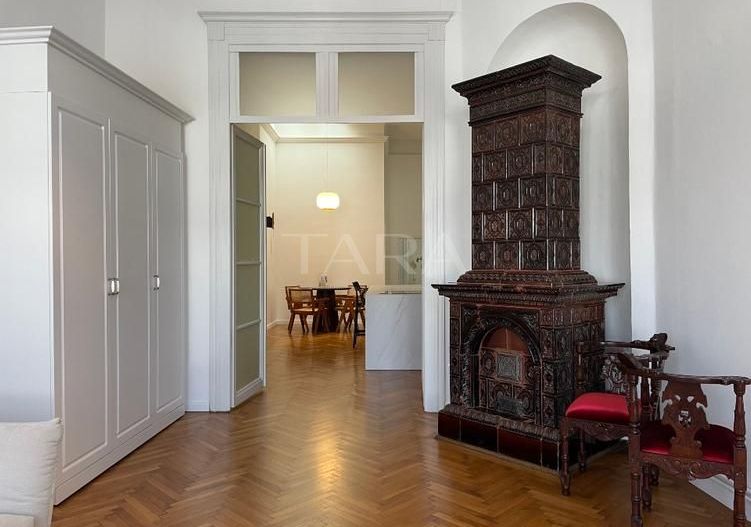 Apartament exclusivist în clădire istorică din centrul Clujului - Poză 1