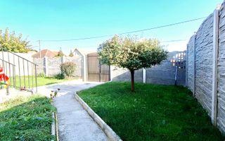 Oferim spre inchiriere casa individuala cu 3 camere, Giroc, Aproape de Primarie - Poză 2