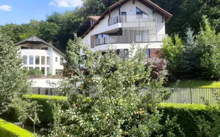 Vilă de lux cu vedere spectaculoasă spre Tâmpa  Green Valley zona Noua - Poză 24