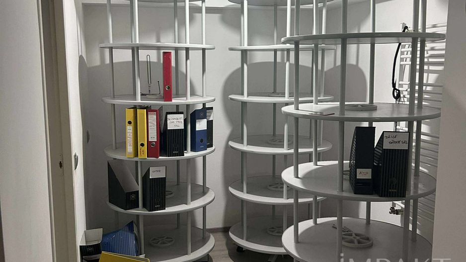 Cladire birouri ultracentrala, in Targu Mures! - Poză 8