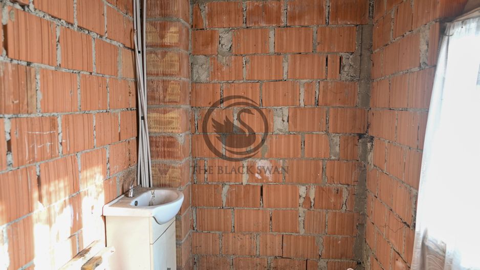 Casa la rosu de vanzare | Iordacheanu - Valea Cucului | Comision 0% - Poză 19