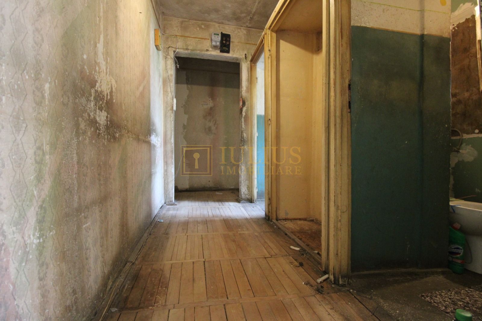 Complex Studentesc str.Daliei, et 3, bloc anvelopat; necesita renovare completa. - Poză 10