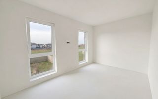 Duplex cu 4 camere, despărțit prin camera tehnica | Mosnita Noua | Barista - Poză 5