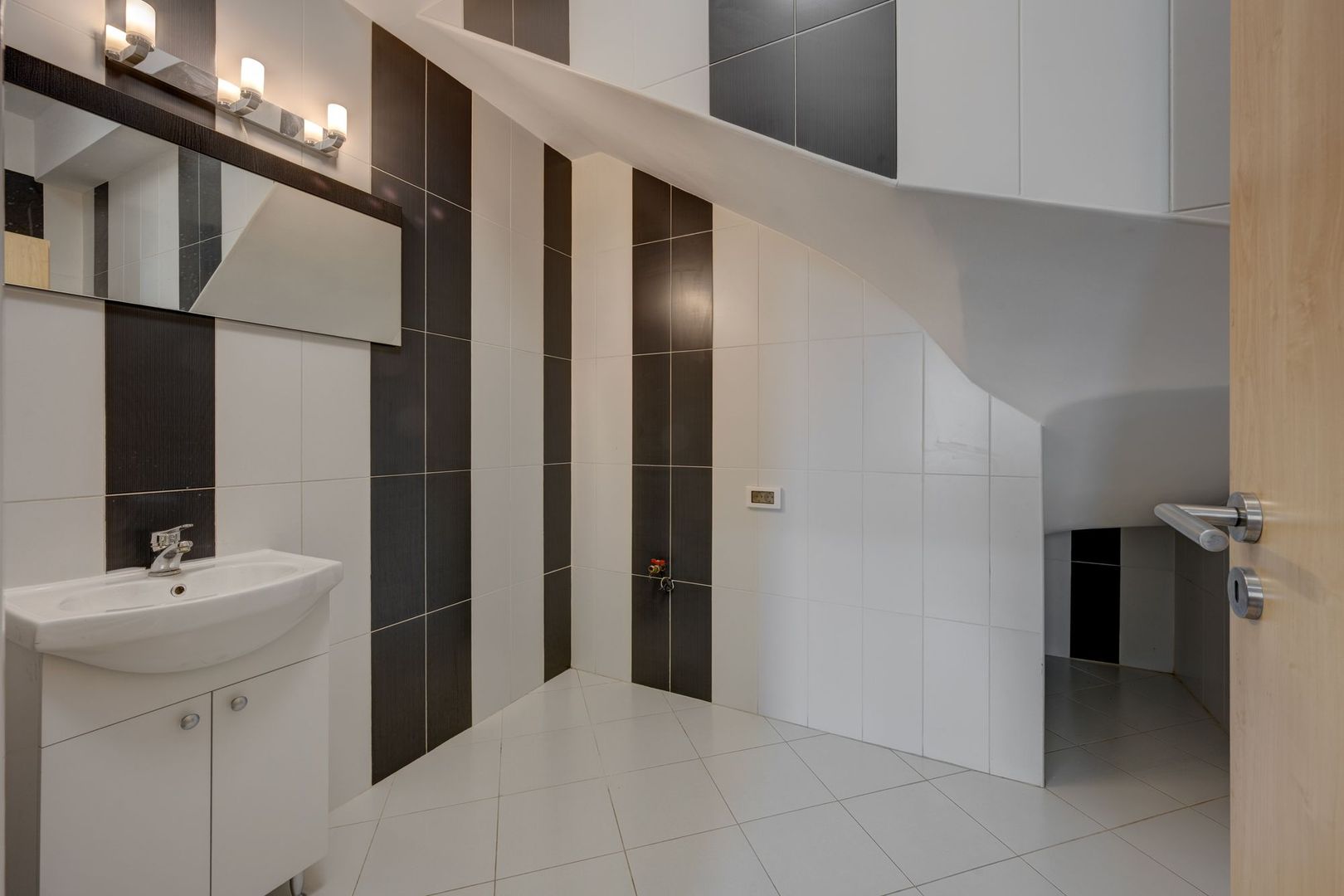 Vila superba 200 mp Fundeni Dobroesti - Complex privat - Lot 270 mp - Poză 17