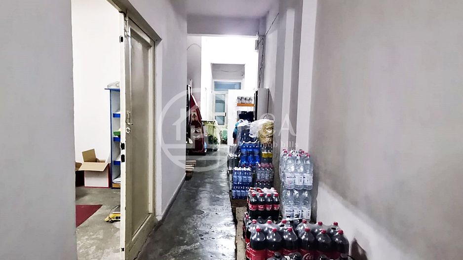 Spatiu comercial de inchiriat cu 3 camere in zona Cantemir, Oradea - Poză 5