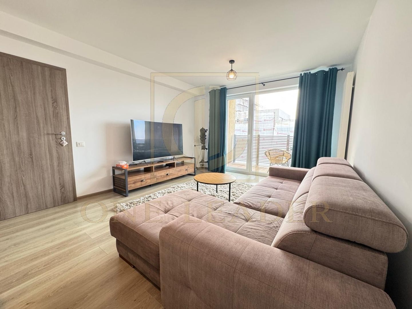 Apartament 3 camere – Urban, Tractorul, Brașov - Petfriendly - Poză 1