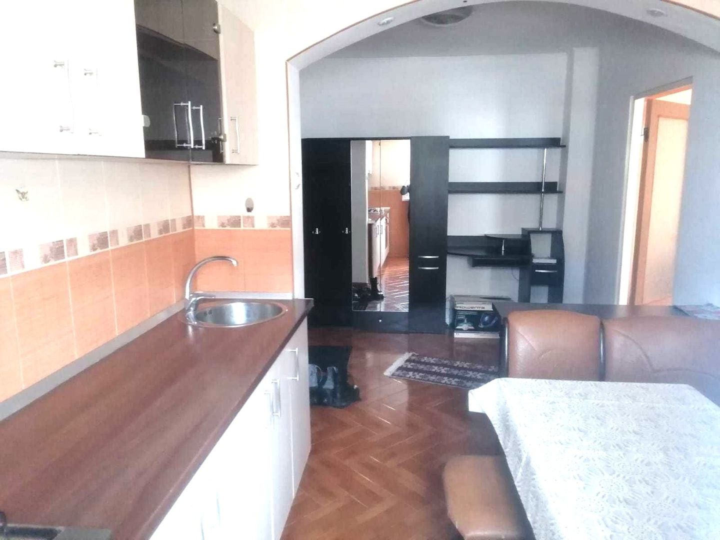 2 camere, etaj 8/9, bloc izolat, balcon, AC, Mega Image la parter - Poză 7