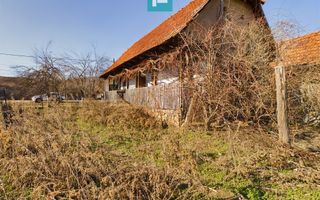 Casă rustică de vânzare în Tauț - Poză 10