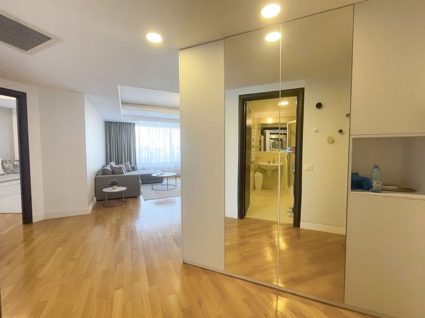 Rent I 2 Bedroom Apartment I Herastrau | 110 m | 2 Terraces I Parking - Poză 14