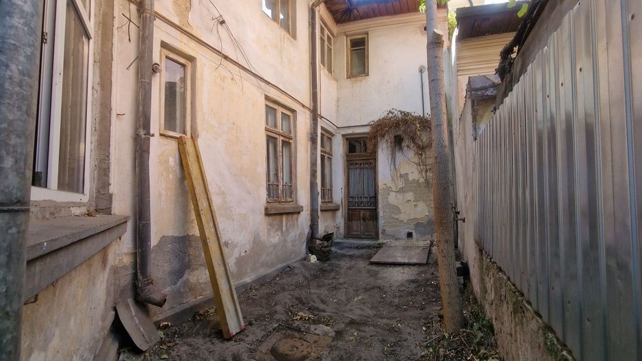 Tineretului, parc Carol, teren 413 mp, 2 case, comision 0 - Poză 3