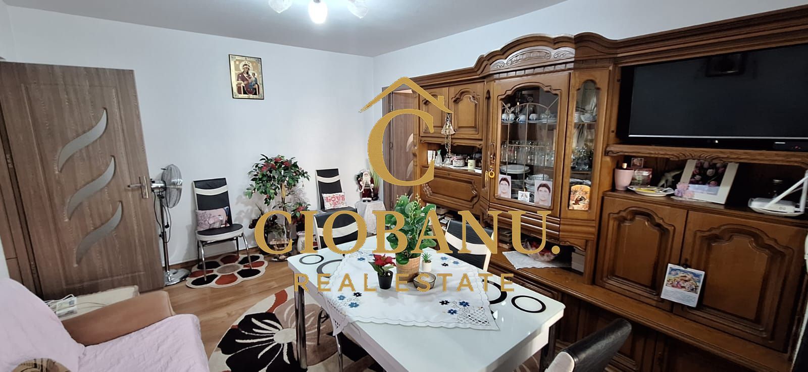Apartament 3 camere ETAJ 1 de vanzare zona Craiovita Noua - Poză 1