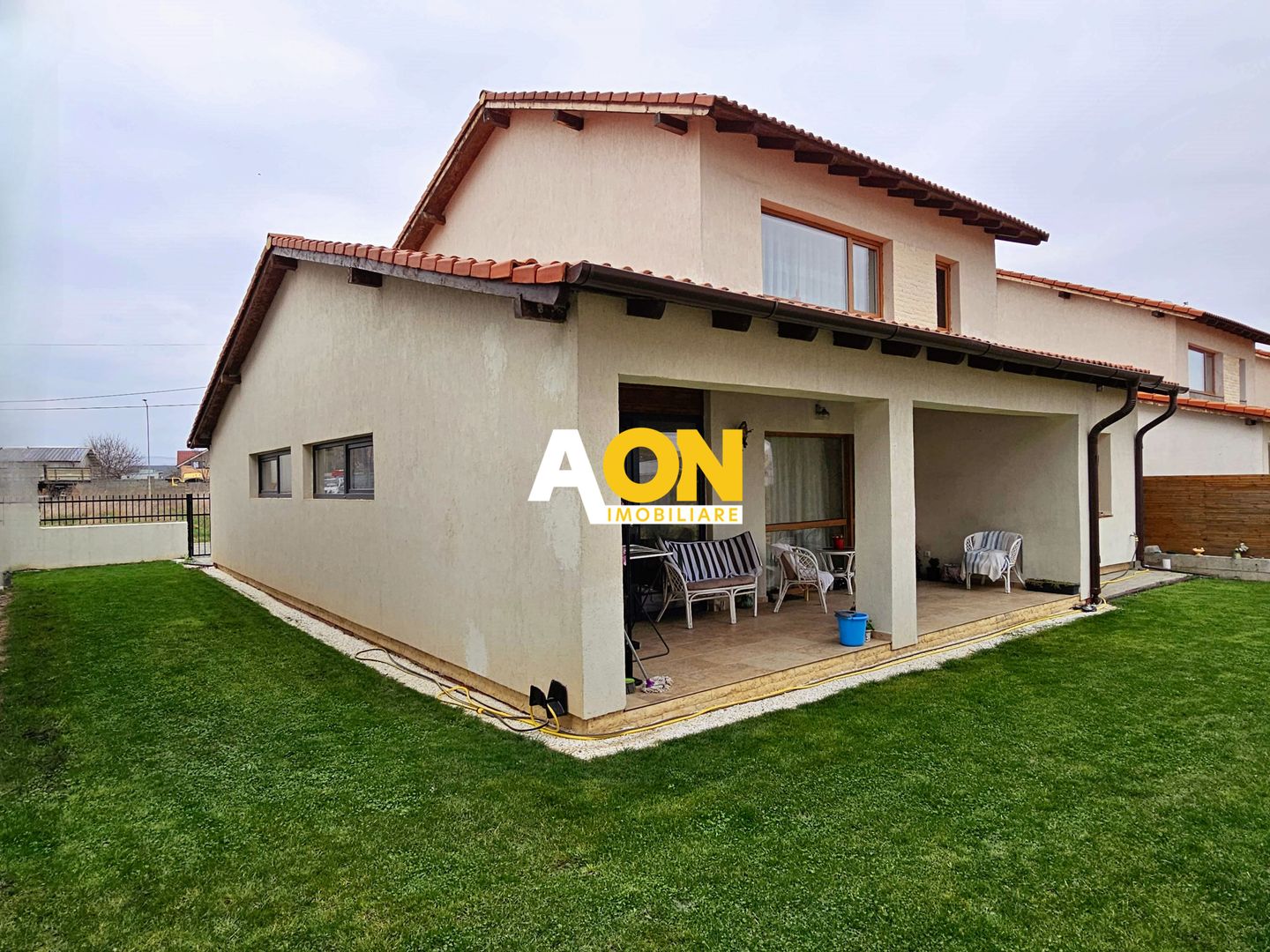 Casa 4 camere, garaj, mobilata, utilata, 311 mp teren, Alba-Micesti - Poză 1