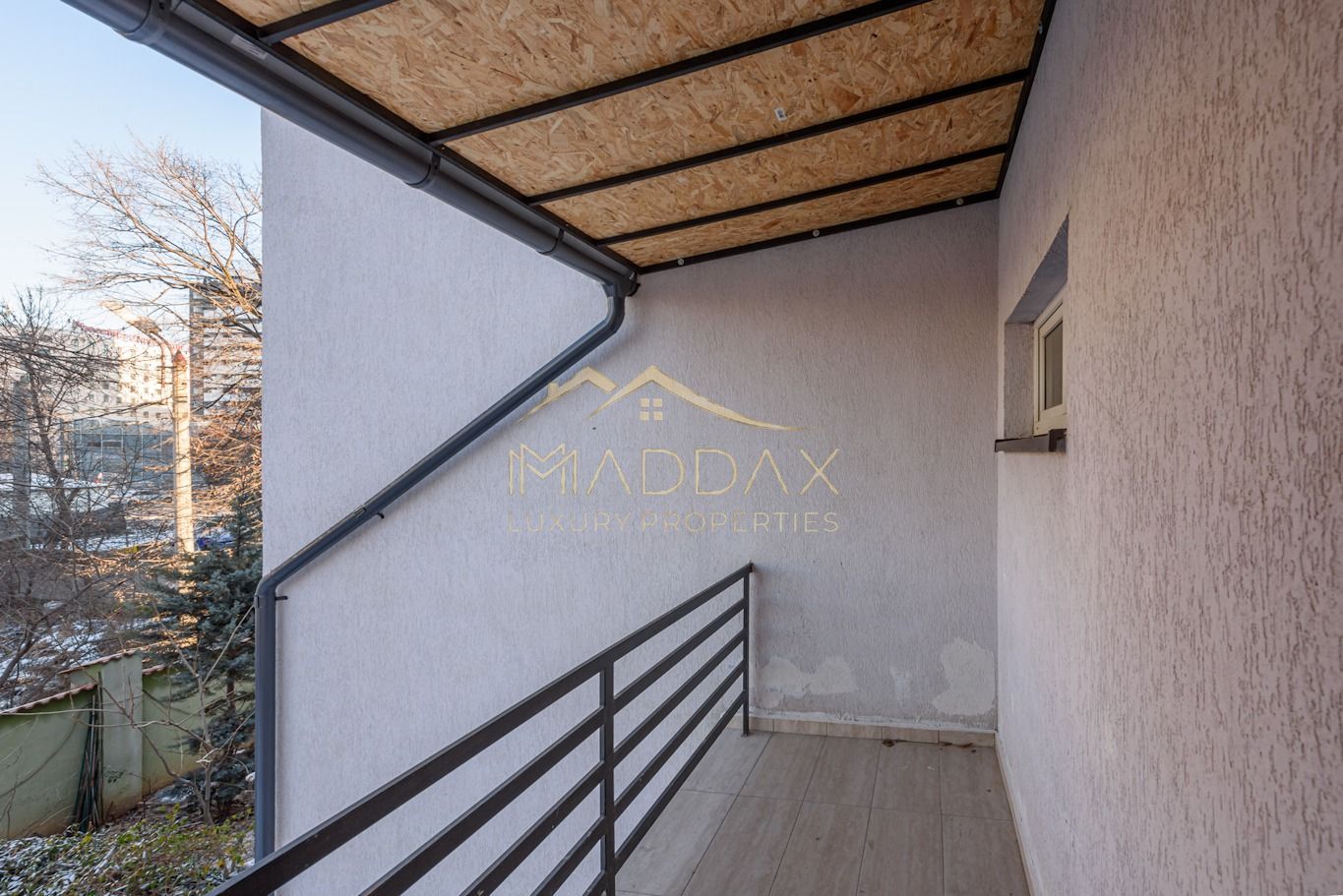 Vila ***400mp*** + Curte Proprie // zona Aviației - Poză 12