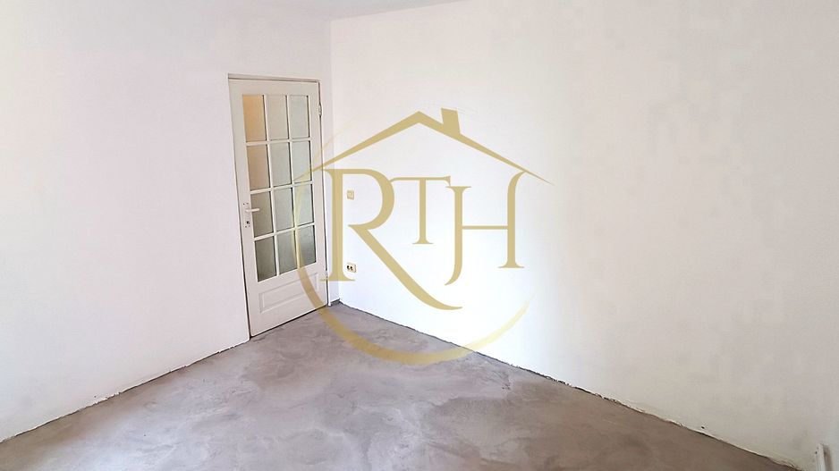 De vanzare apartament 2 camere zona centrala, comision ,,0" - Poză 8