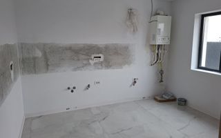 OCAZIE CENTRAL , ASFALT, UTILITATI !!! - Poză 6