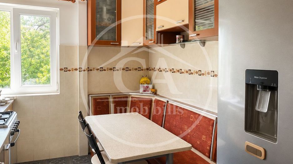 Apartament cu 3 camere de vânzare în zona Nufărul, Oradea - Poză 6