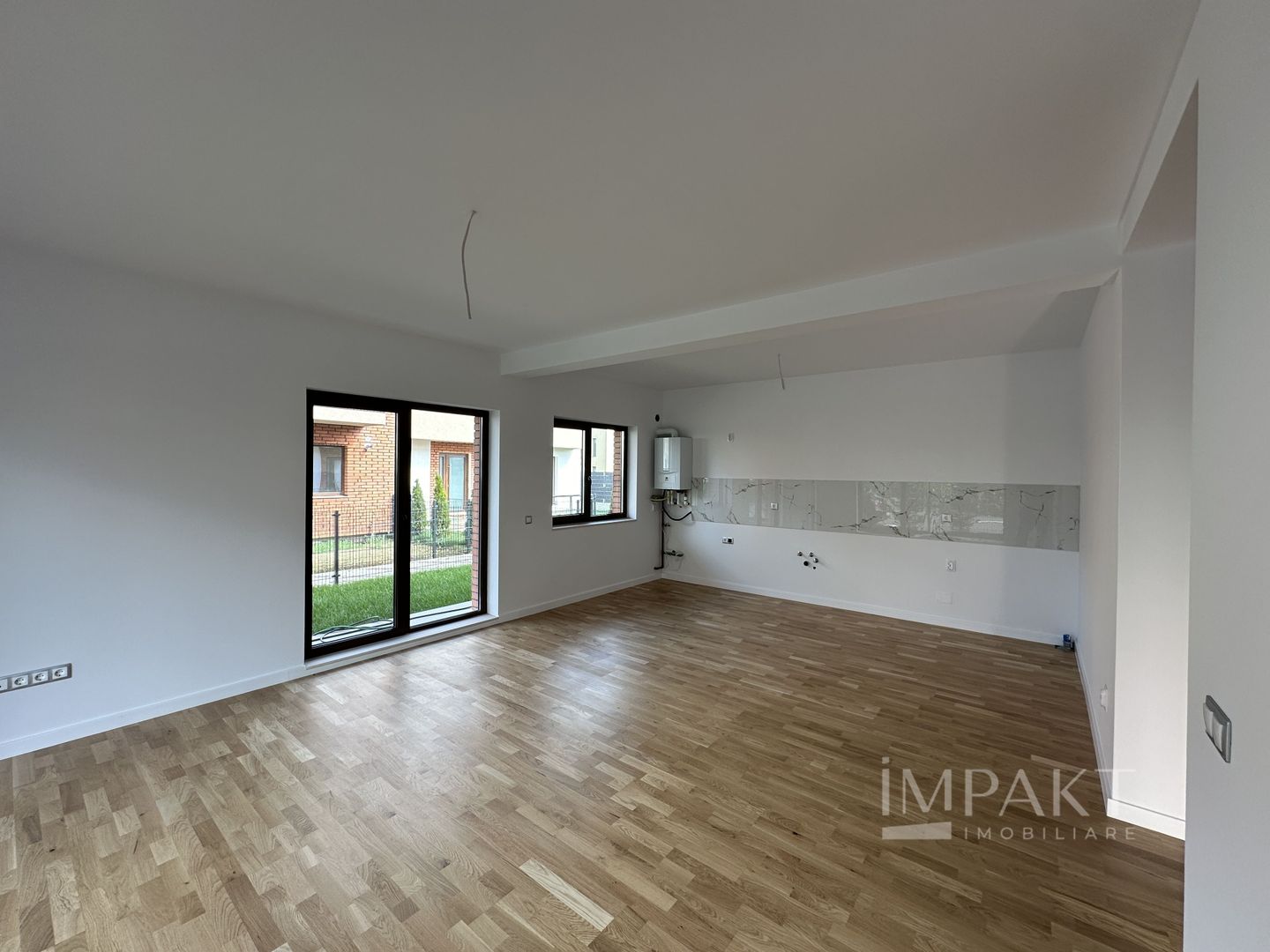 Casa cuplata in Floresti, zona str. Eroilor! - Poză 5