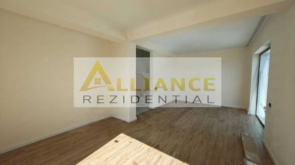 Vila individuala in zona Miorita | 4 camere | Teren 300 mp - Poză 5
