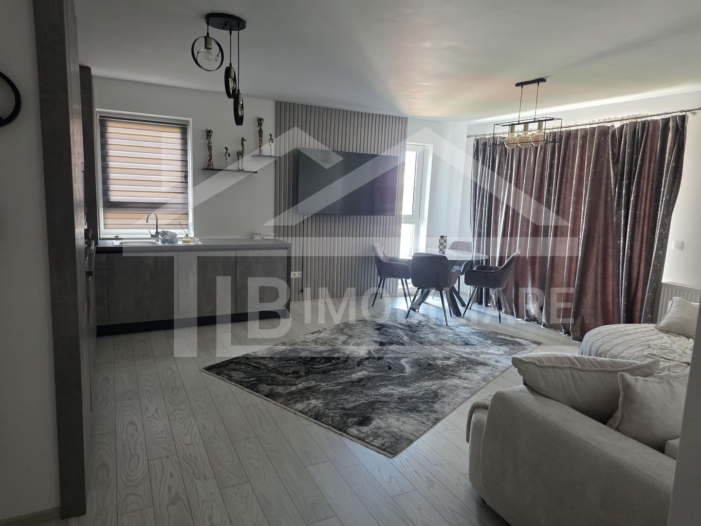 Apartament cu 3 camere, 75mp, parcare, Zona Maurer Residence - Poză 2