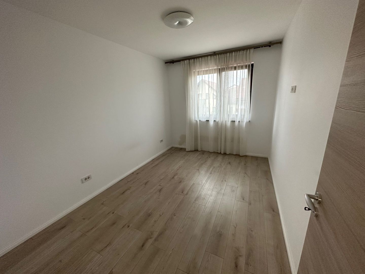 Casa P+1E Dumbravita - Poză 9