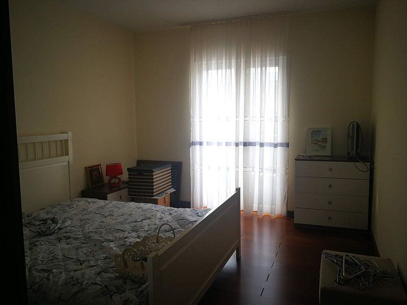 Apartament spatios cu bucatarie 15 mp 1/3, dec, Cosmopolis, mobilat partial - Poză 8