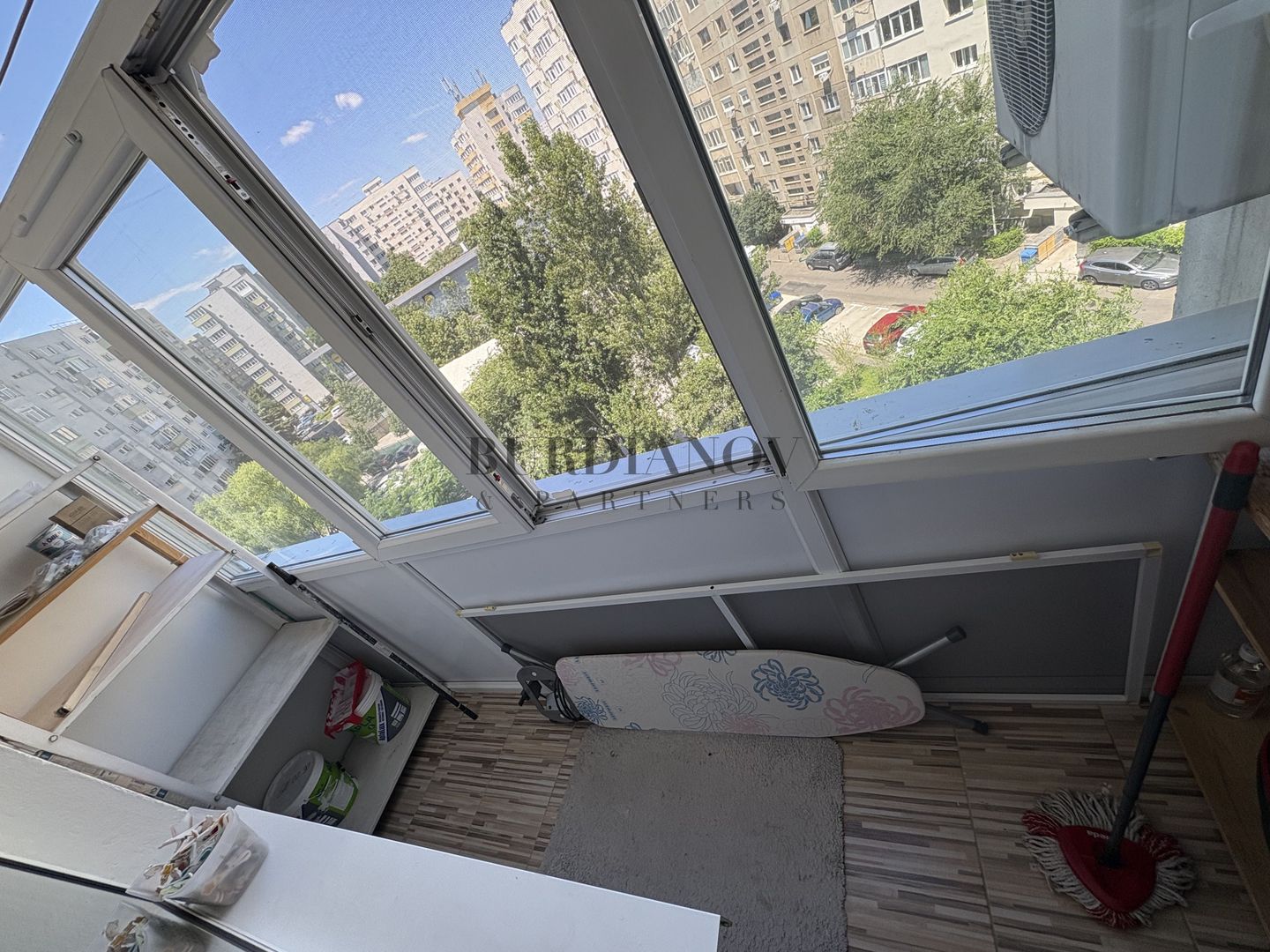 Apartament cu 2 camere - decomandat - Mega Mall - Pantelimon - Poză 15