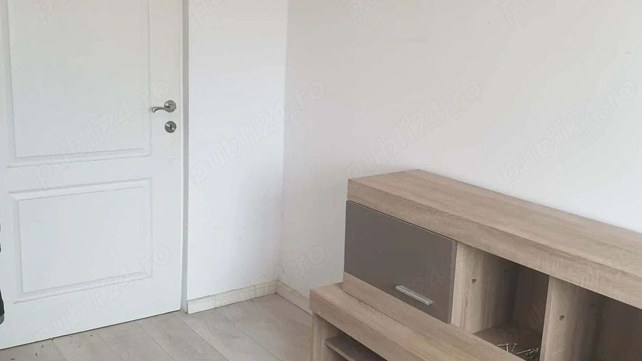 BRASADAS vinde ap 4 cam etaj 10/10 Careiului. - Poză 1