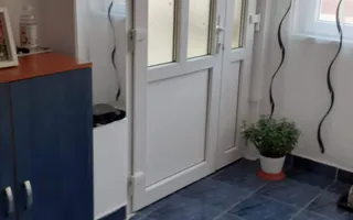 Casă Terezian I Garaj și vecinătate liniștită  I Terezian - Poză 13