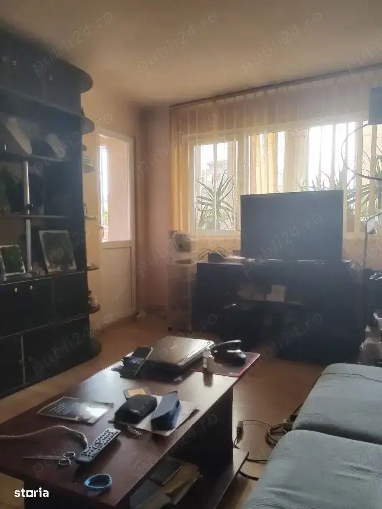 De vanzare apartament  3 camere Victoriei-Basarab - Poză 3