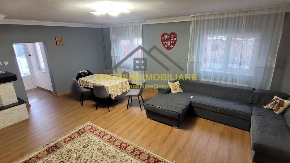 Casă P+M de vânzare la 11 km de Onesti spre Bacau - Poză 2