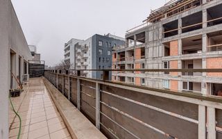 Apartament tip penthouse in Natura Residence, terasa 62 mp, mobilat modern - Poză 6