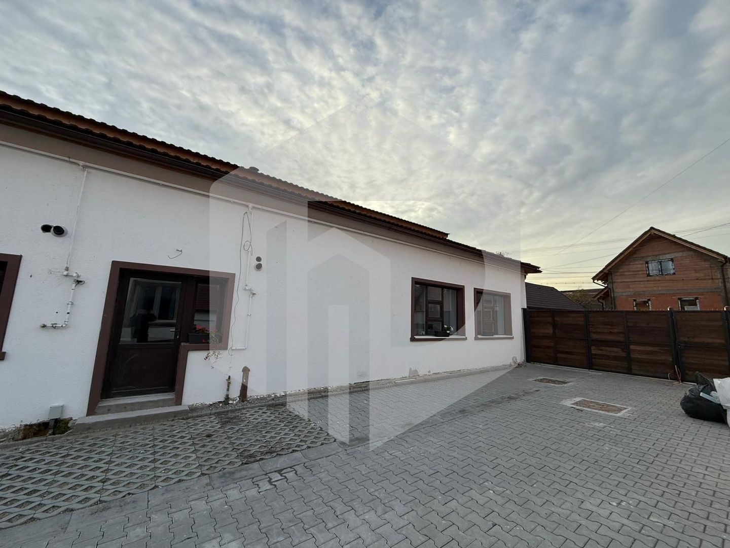 Apartament 3 camere | zona Turnisor | Nou | 80mpu | IDEAL INVESTITIE - Poză 1