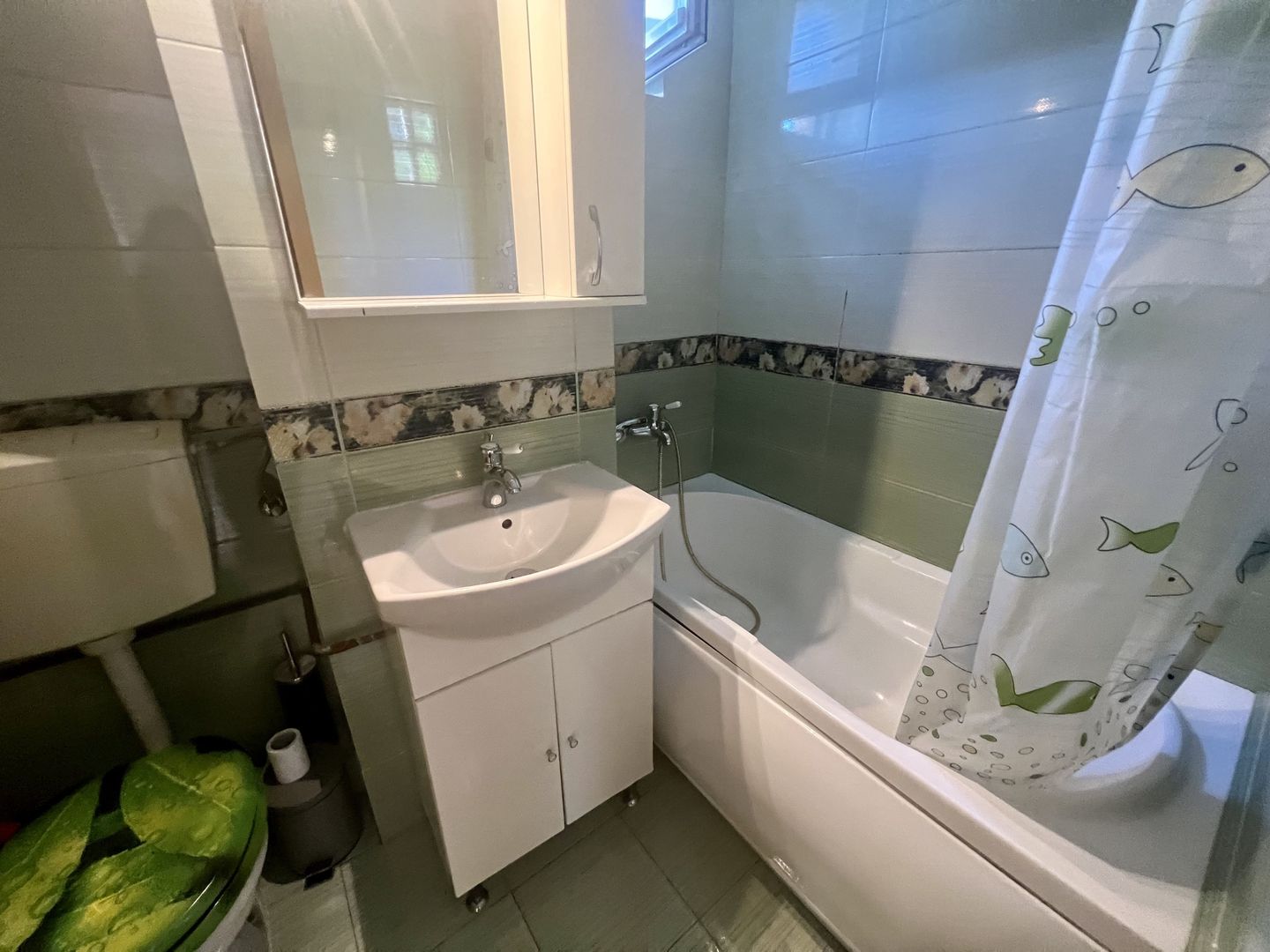 APARTAMENT DECOMANDAT- ZONA CETATII - Poză 8