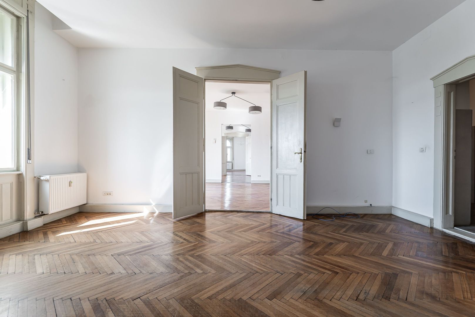 Palatul Neptun, Timișoara | 4 camere, 180 mp, vedere spre Bega - Poză 4