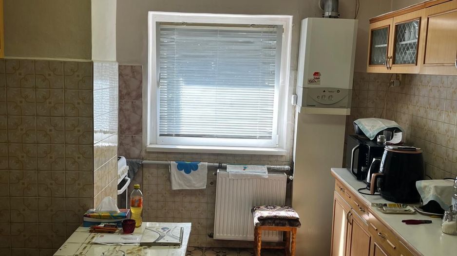 Apartament cu 4 camere, 80 mp utili la etajul 1 chiar in Calea Lipovei - Poză 8