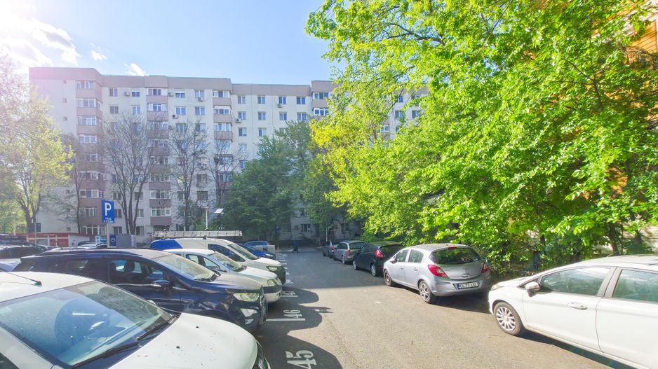 Apartament 3 camere Metrou Gorjului-Dezrobirii - Poză 1