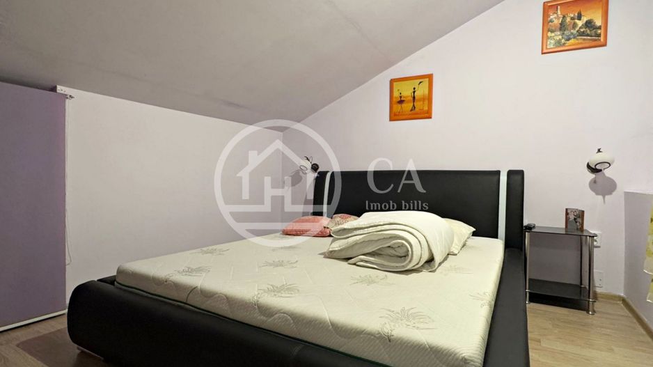 Apartament cu 3 camere de vanzare in zona Rogerius Oradea - Poză 3
