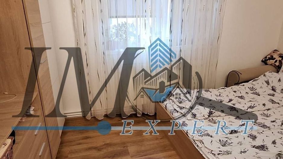 Apartament cu 3 camere de vânzare Alba Iulia - Poză 1