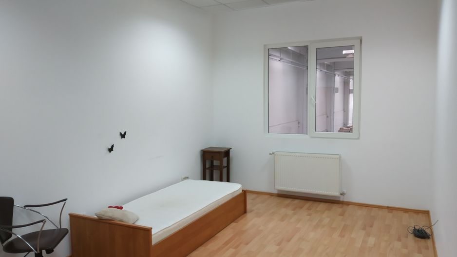 Hala  1370 mp zona C. Sagului - Poză 10