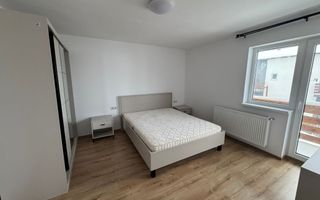 Chirie Casă cu 5 Camere Tip Duplex în Brașov, Cartier Izvor. - Poză 2