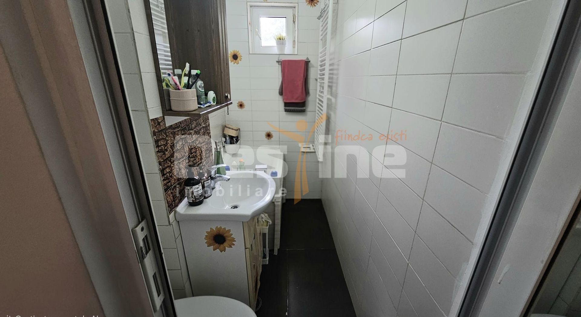 De vanzare Apartament 4 camere, Zona Inel 2 - Poză 8